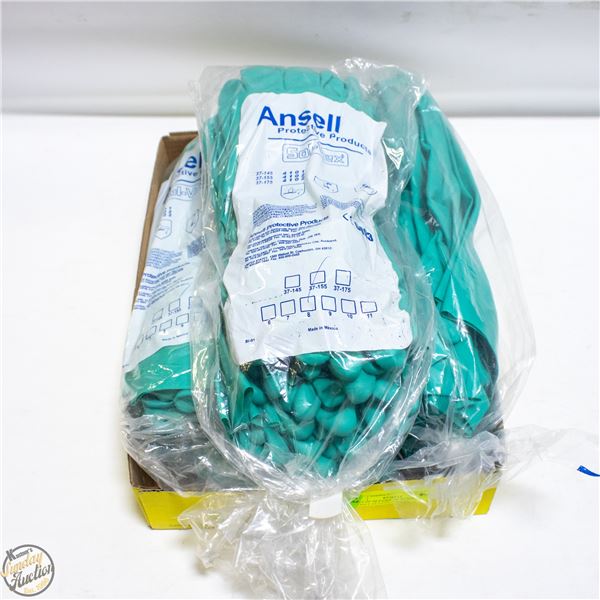 FLAT OF 48 PAIRS OF ANSELL NITRILE GLOVES ASST SZ