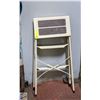 Image 1 : STEP-LADDER METAL 2 STEP