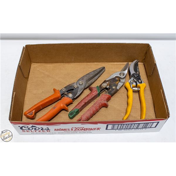 3 PAIRS OF TIN SNIPS