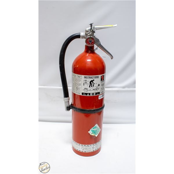 FULLY CHARGED 10 LB FIRE EXTINGUISHER