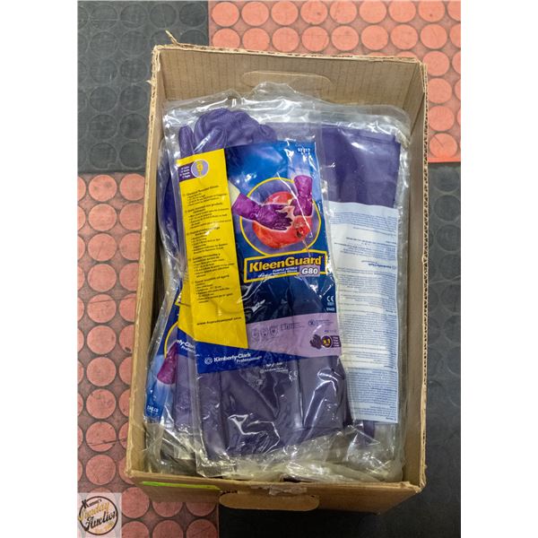 BOX OF KLEENGUARD CHEMICAL RESISTANT NITRILE