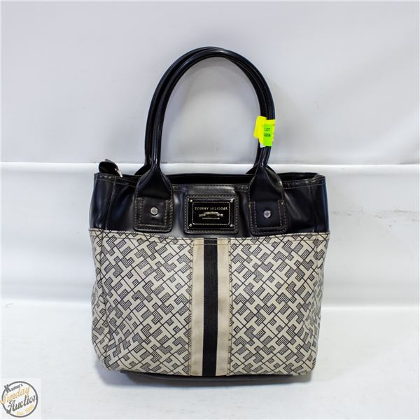 ESTATE TOMMY HILFIGER HANDBAG/PURSE