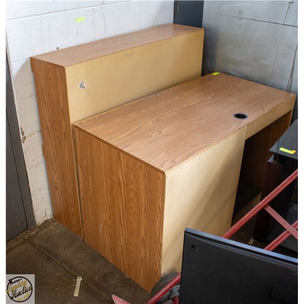 DESK WITH HUTCH (2 PCS)