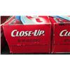 Image 3 : Close-Up Cinnamon Toothpaste 100ml (4 Pack)