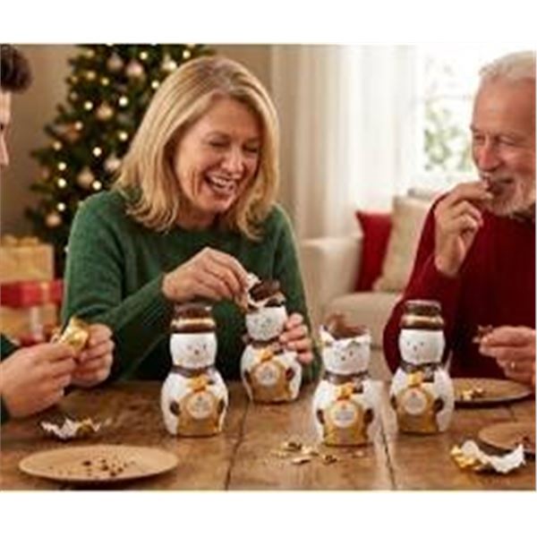 6 Ferrero Rocher 90g Chocolate Snowmen