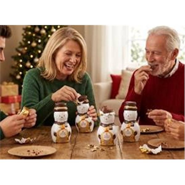 6 Ferrero Rocher 90g Chocolate Snowmen