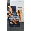 Image 3 : John Macy's Cheese Sticks 6-Pack 113g Each