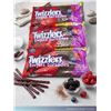 Image 1 : Twizzlers Wild Berry Twists, 5 Packs x 400g
