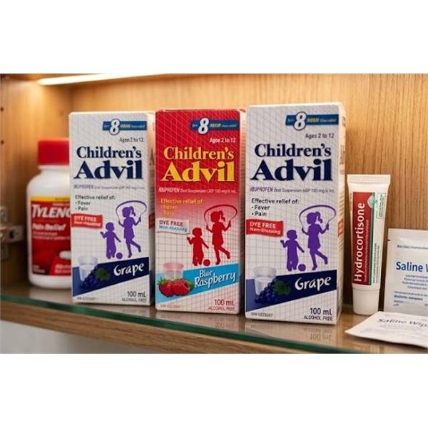 Children's Advil 100ml Lot of 3