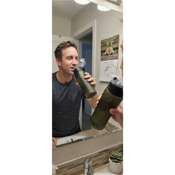 2 Thermos Intak Green Water Bottles