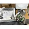 Image 2 : Stained Glass Tiffany-Style Floor Lamp Kit