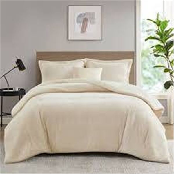 Jennifer Adams King 3-Piece Duvet Set
