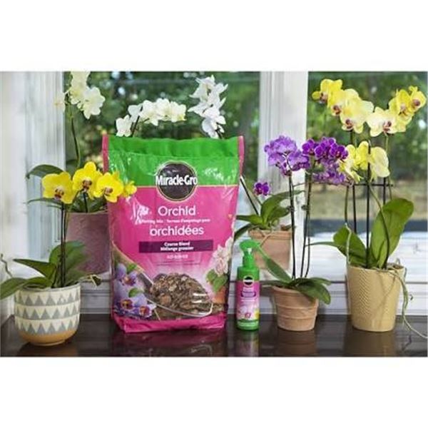 Pallet of Miracle-Gro Orchid Potting Mix