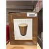 Image 2 : SAND + FOG Teak Tobacco Scented Candle 1.6Kg