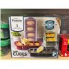 Image 2 : Trudeau Clever Cubes Silicone Freezer Trays