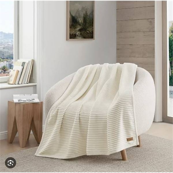 Koolaburra by UGG Cream Throw Blanket