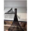 Image 5 : LOT OF 2 Metal Leaf Rake Heads