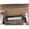 Image 5 : LOT OF 7 Division 8 303 Door Closers