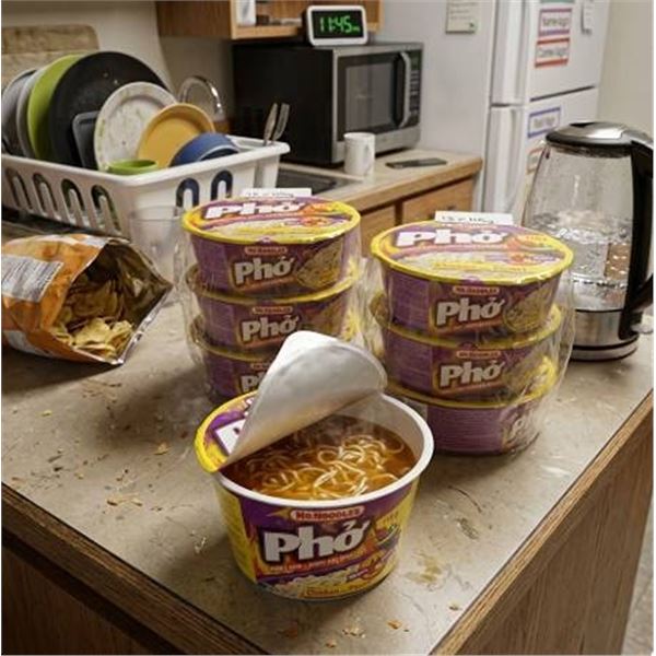 Mr. Noodles Pho Chicken 12 x 115g Cups