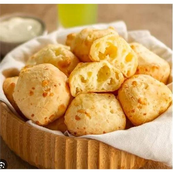 Lot of 15 - Forno de Minas PÃ£o de Queijo Frozen Cheese Rolls 400g Pack