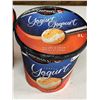Image 3 : Lot ofÂ  2 - Chapman's Frozen Yogurt Peaches & Cream 2L,