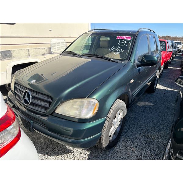 MERCEDES-BENZ M-CLASS 2000 T-DONATION