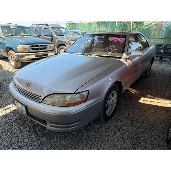 LEXUS ES 300 1994 T-DONATION