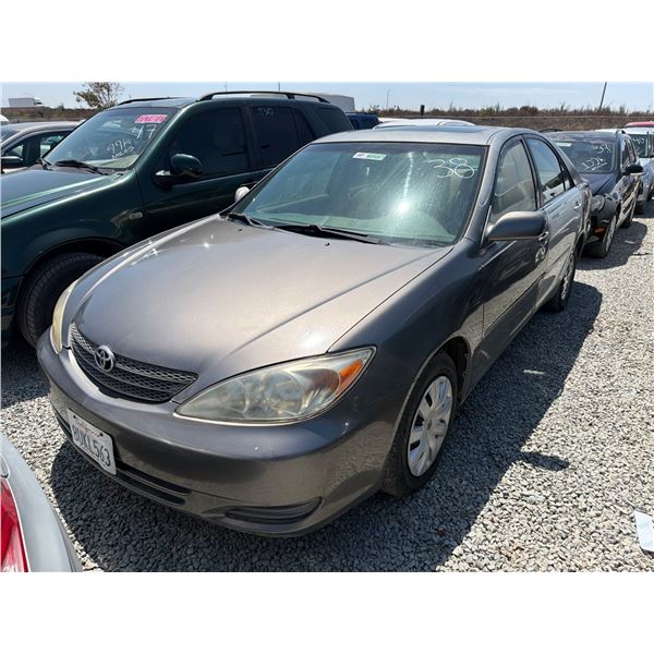 TOYOTA CAMRY 2002 T