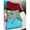Image 2 : Shawls and Scarf's