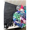 Image 4 : Shawls and Scarf's