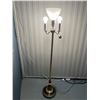 Image 1 : Stand Up Lamp