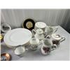 Image 3 : China Dish Lot