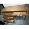 Image 2 : Desk