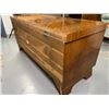 Image 2 : Lane Cedar Chest