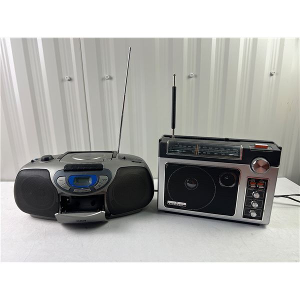 Portable Radio Lot