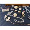 Image 2 : Costume Jewelry