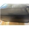 Image 6 : Leather Powered Recliner