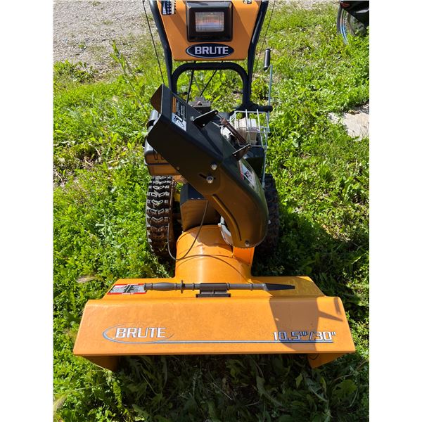 Brute 30" Snowblower