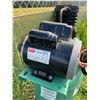 Image 3 : SpeedAire Air Compressor