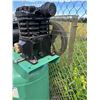 Image 4 : SpeedAire Air Compressor