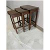 Image 2 : Nesting Tables