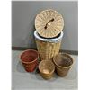 Image 1 : Wicker Laundry Basket
