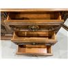 Image 7 : Stanley 9 Drawer Dresser