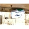 Image 8 : 3 Drawer Dresser