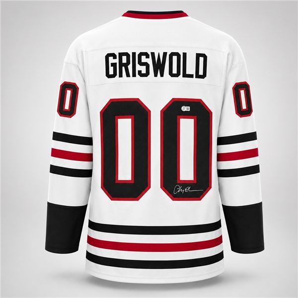 CHEVY CHASE SIGNED GRISWOLD HOCKEY JERSEY - BECEKTT COA