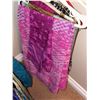 Image 6 : Traditional Indian Sarees in Mixed Fabrics and Colours