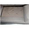Image 2 : LAZYBOY LOVE SEAT WITH THROW PILLOWS
