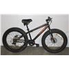 Image 2 : MONGOOSE WIDE TIRE WITH DISC BRAKES MOUNTAIN