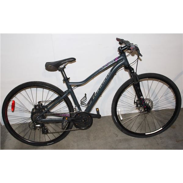SPECIALIZED FRONT SUSPENSION MOUNTAIN BIKE WITH