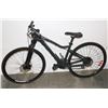 Image 3 : SPECIALIZED FRONT SUSPENSION MOUNTAIN BIKE WITH